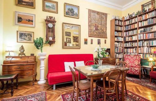 Kispest Apartment | Charming City Home