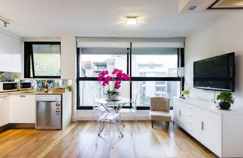 Potts Point Apartment | Charming CityPad★Top Location walk to Opera House