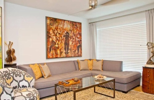 Clarksville Condo | Charming Clarksville