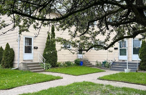 Cobourg House | Charming Cobourg Escape: Steps from the Lake and Downtown