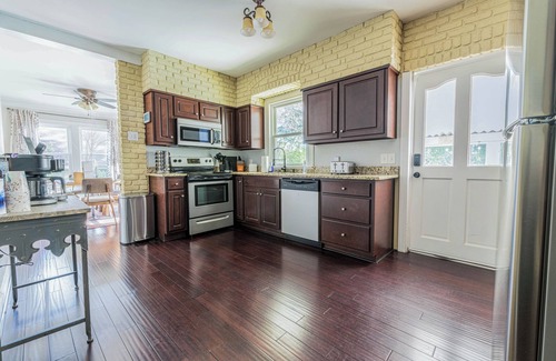 Columbus House | Charming Columbus Retreat 3BR Pool&Games