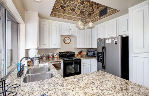 South Scottsdale House | Charming! Come relax in our Amazing Retro! Old town Scottsdale Townhome