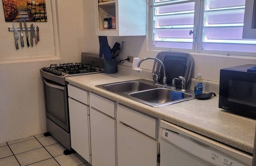 Culebra Pueblo House | Charming Comfortable and Conveniently located
