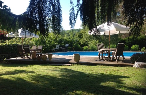 Manaurie Cottage | Charming Comfy 6 person cottage w/private pool & large garden, Les Eyzies