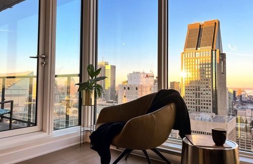 Downtown Montreal Condo | Charming Condo in Downtown Montreal
