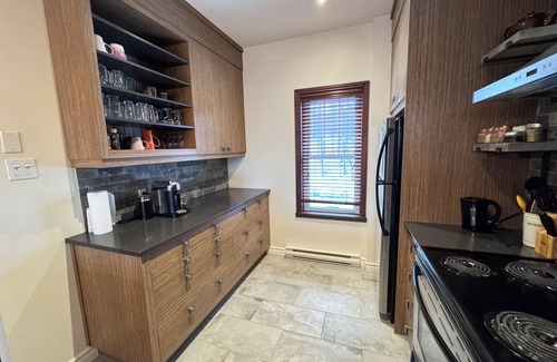 Mont-Tremblant Village Apartment | Charming condo with a huge view at 8min skiing mountain - pool and tennis !