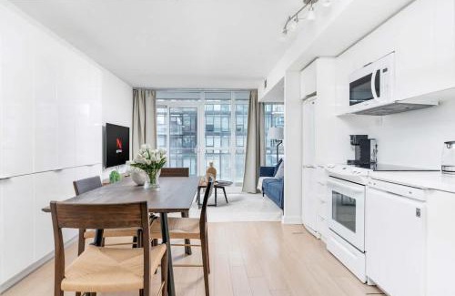 Fort York Apartment | Charming Condo w Private Patio in Quiet Capreol