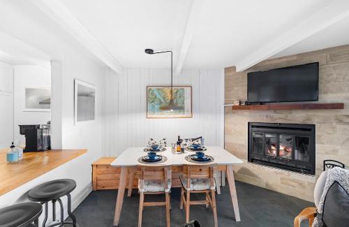Mont-Tremblant House | Charming Condo With Views Of Mont-tremblant