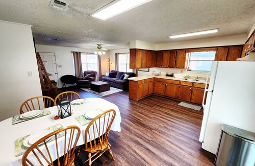 Idabel Cottage | Charming Cottage Apartment with all amenities