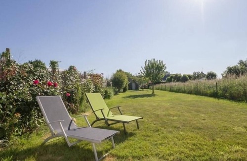 Saint-Joachim Cottage | Charming Cottage with Fireplace, Terraces & Baby Facilities in Brière Natural Park