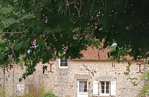 Arconnay Cottage | Charming cottage in Normandy with garden and exciting activities