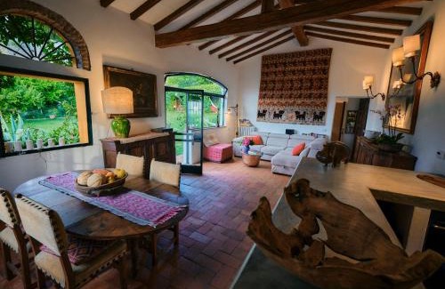 Santo Spirito Villa | Charming cottage only for you, a hidden gem 10mn walk to historic center, stunning view