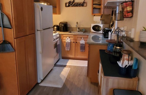 Arden-Arcade Cottage | Charming cottage - Sacramento Oasis