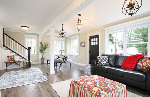 Spring Lake House | Charming Cottage ~ Steps from Spring Lake Beach