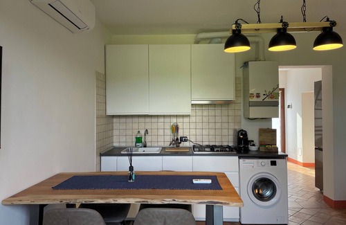 Montioni House | Charming country house - 2 bedroom and WiFi, AC in enchanting Veneto
