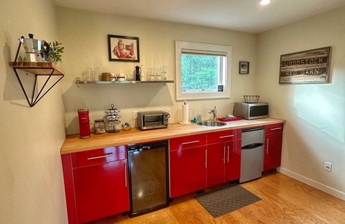 Woodstock Apartment | Charming country studio apartment in idyllic Woodstock - Woodstock Red Barn