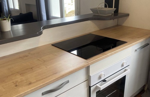 Douarnenez Apartment | Charming, cozy 54 m2 2-bedroom apartment Located in the city center,