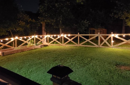 Dallas House | Charming, Cozy, & Inviting Farmhouse (Listing is for 3 BR ONLY & NOT full house)