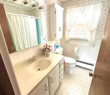Raymond House | Charming & Cozy Lakefront Home - Private Beach!