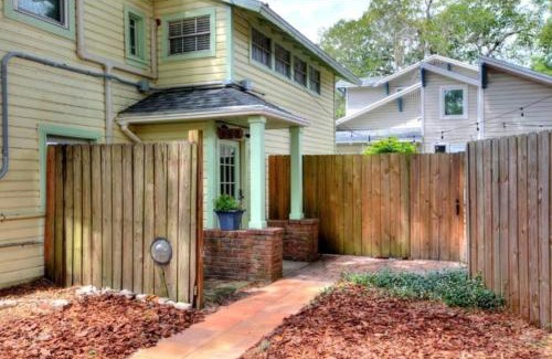 Lakeland Apartment | Charming, cozy, one bedroom apartment