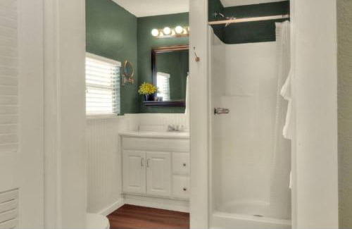 Lakeland Apartment | Charming, cozy, one bedroom apartment