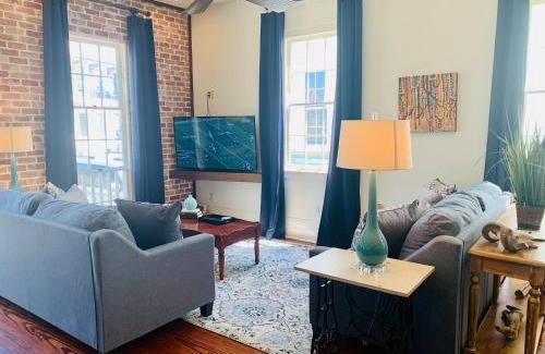 Treme House | Charming Creole Cottage 2 Blocks Across Rampart St from French Quarter