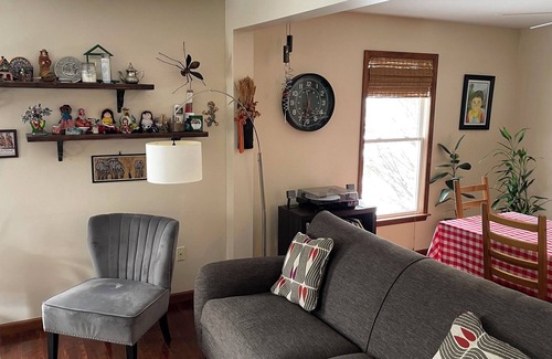 Port Matilda House | Charming cul-de-sac 5BR 3.5BA in State College, PA