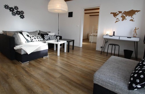 Barkhagen Apartment | Charming apartment with fireplace, Zarchlin