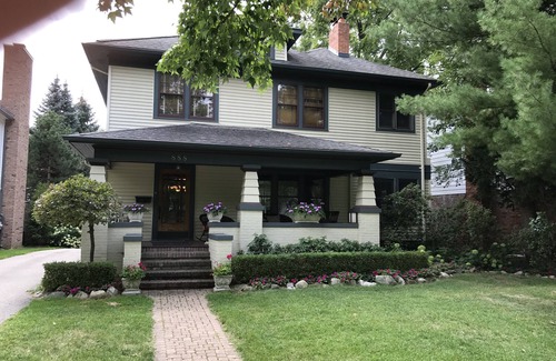 Birmingham House | Charming Downtown Birmingham 5 Bedroom Home