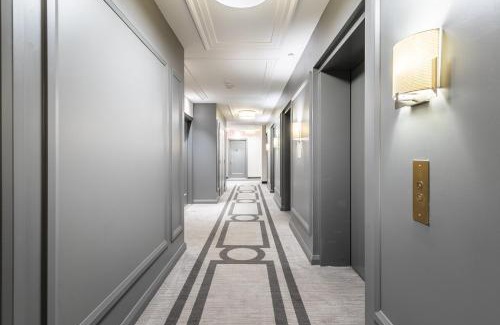Bloor-Yorkville Apartment | Charming Downtown Condos by GLOBALSTAY