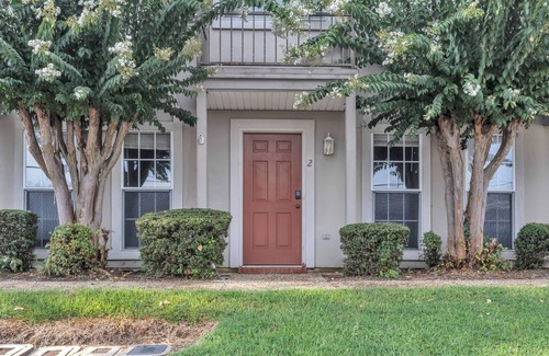Starkville House | Charming Downtown Starkville Retreat | Walk to Dining & MSU