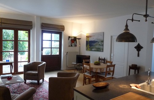 Ways House | Charming duplex in a farmhouse