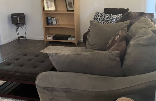 Central Davis House | Charming Duplex in Central Davis