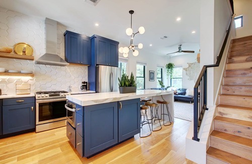 Cherrywood House | Charming East Austin Retreat, Close to it All!