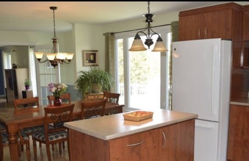 Potton House | Charming Eastern Township Home