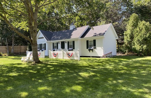 Edgartown Cottage | Charming Edgartown Guesthouse