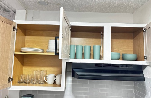 Spring Hill Apartment | Charming efficiency with WiFi and AC in Spring Hill