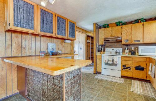 Elk Mountain House | Charming Elk Mountain Home Hunt, Hike and Fish!