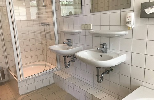 Renesse Hotel | Charming Escape w/Onsite Dining – Mins away from City Center & Stunning Beach