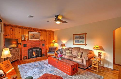 Estes Park House | Charming Estes Park Cabin with 2 Private Patios!