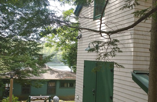 Camden Cottage | Charming Family Cottage Just Feet From Lake Megunticook, Private Lake Access