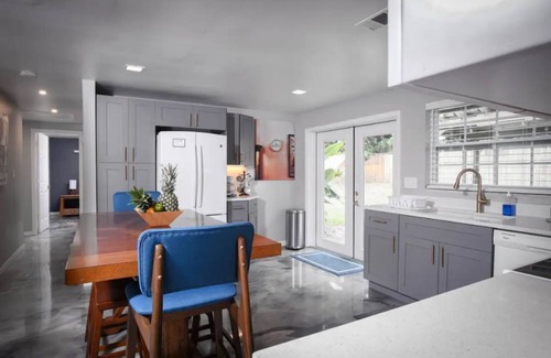 Brandon House | Charming Family Oasis - Dog-Friendly - Backyard