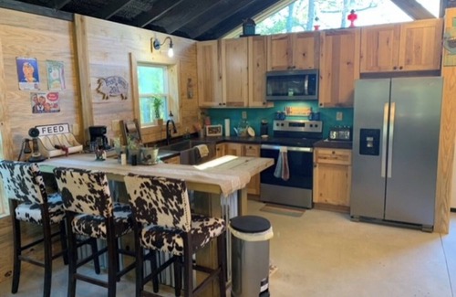 Brantley Other | Charming farmhouse in delightful Brantley with AC