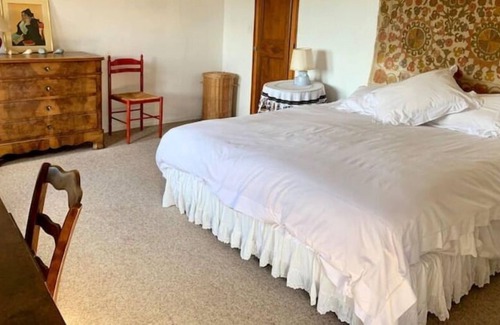 Mirmande House | Charming Four Bedroom House With Pool in the Heart of Medieval Mirmande