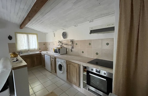 Les Granges-Gontardes House | Charming house and garden for 4 people