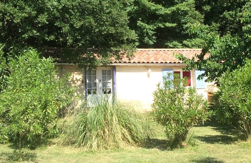 Les Granges-Gontardes House | Charming house and garden for 4 people