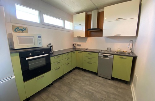 Saint-Brevin-les-Pins Apartment | Charming renovated T2 with balcony and parking, direct beach access - Saint Brevin