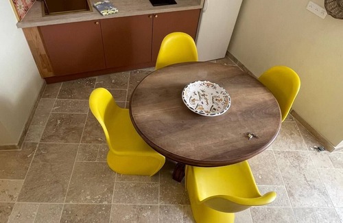 Ventenac-en-Minervois House | Charming house in bloom sleeps five