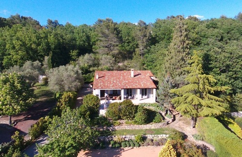 Chateauneuf-Grasse House | charming, full exposure, full calm, beautiful Provencal view & pool