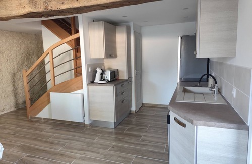 Loudun House | Charming gîte in Loudun-Idéal for 6 people